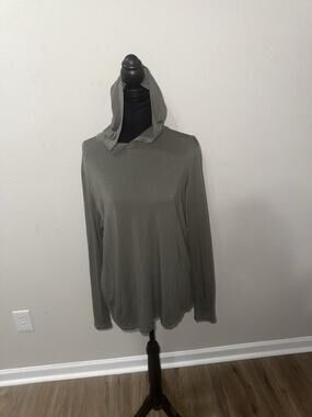 Freefly Womens Lightweight Bamboo Hooded Long Sleeve Size Small Olive Green